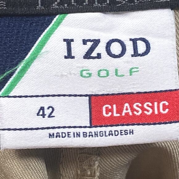 IZOD Shorts Men's Size 42 Classic Fit Khaki Flat Front Golf Tan Six Pockets - Picture 3 of 5
